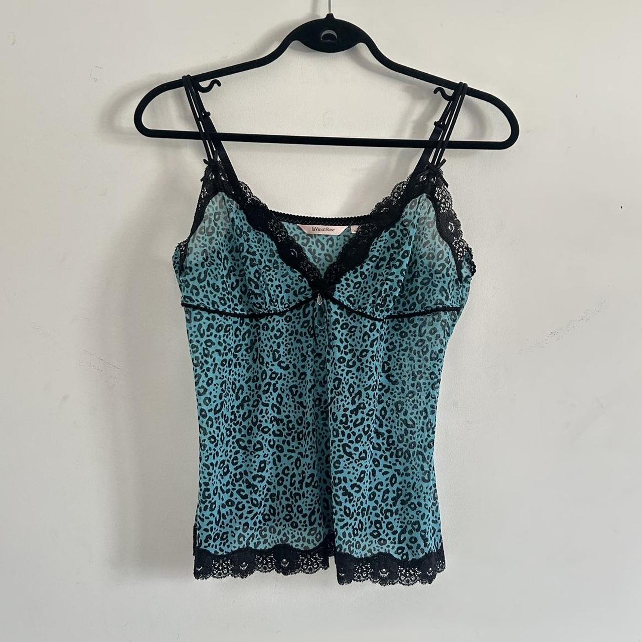 La Vie en Rose | New & Secondhand Fashion | Depop La Vie en Rose | New & Secondhand Fashion | Depop