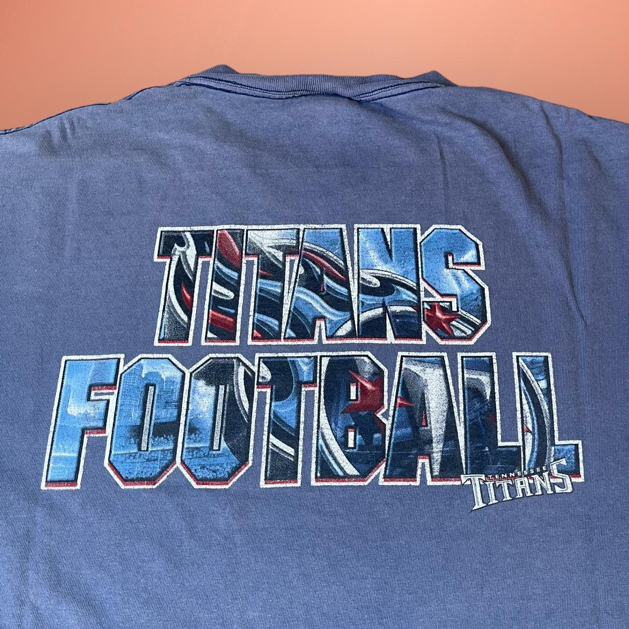 Vintage Y2K 2000s Tennessee Titans NFL Football Graphic T-Shirt