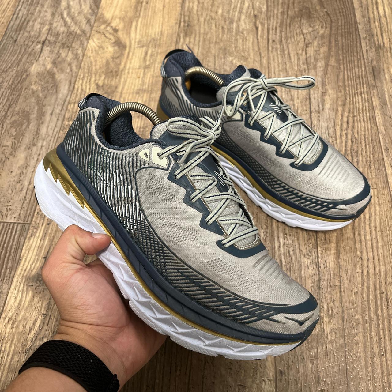 hoka one one bondi 5