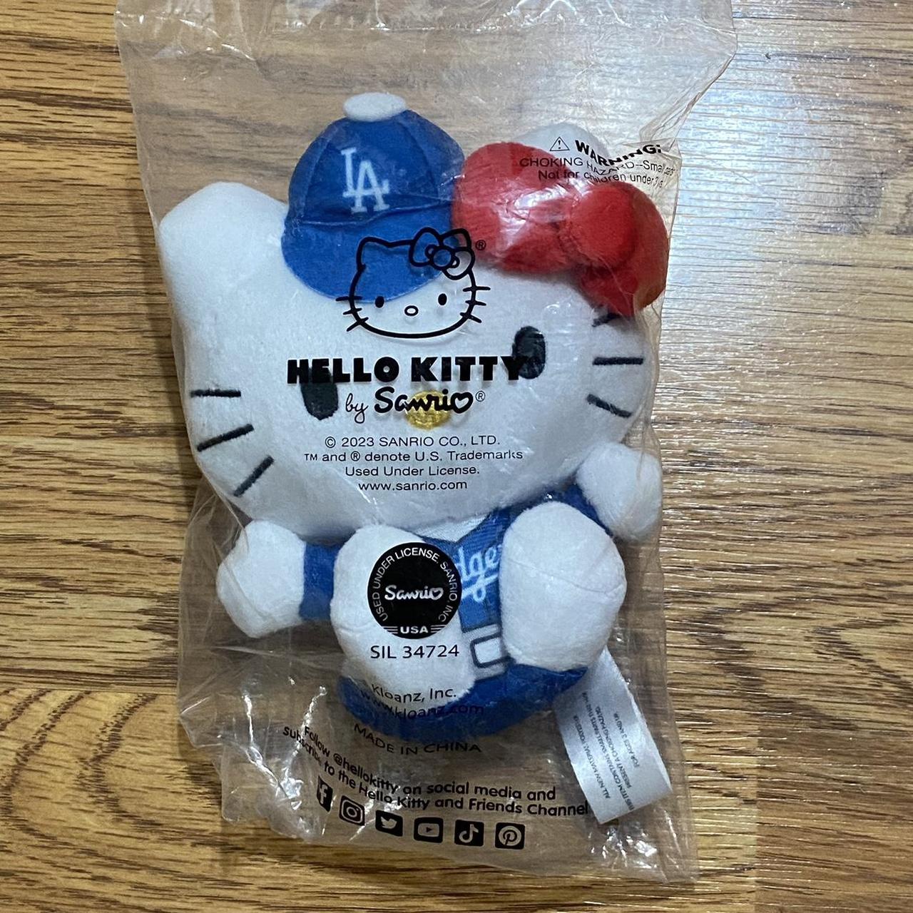 Dodgers new hello kitty small plush Measurements: - Depop