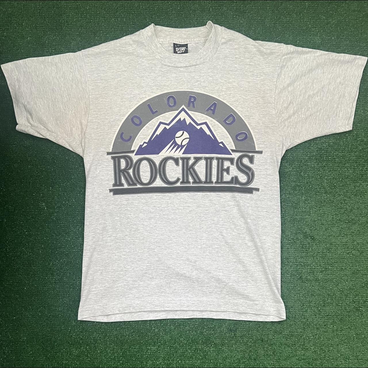 Vintage Colorado Rockies T-shirt Measurements : - Depop