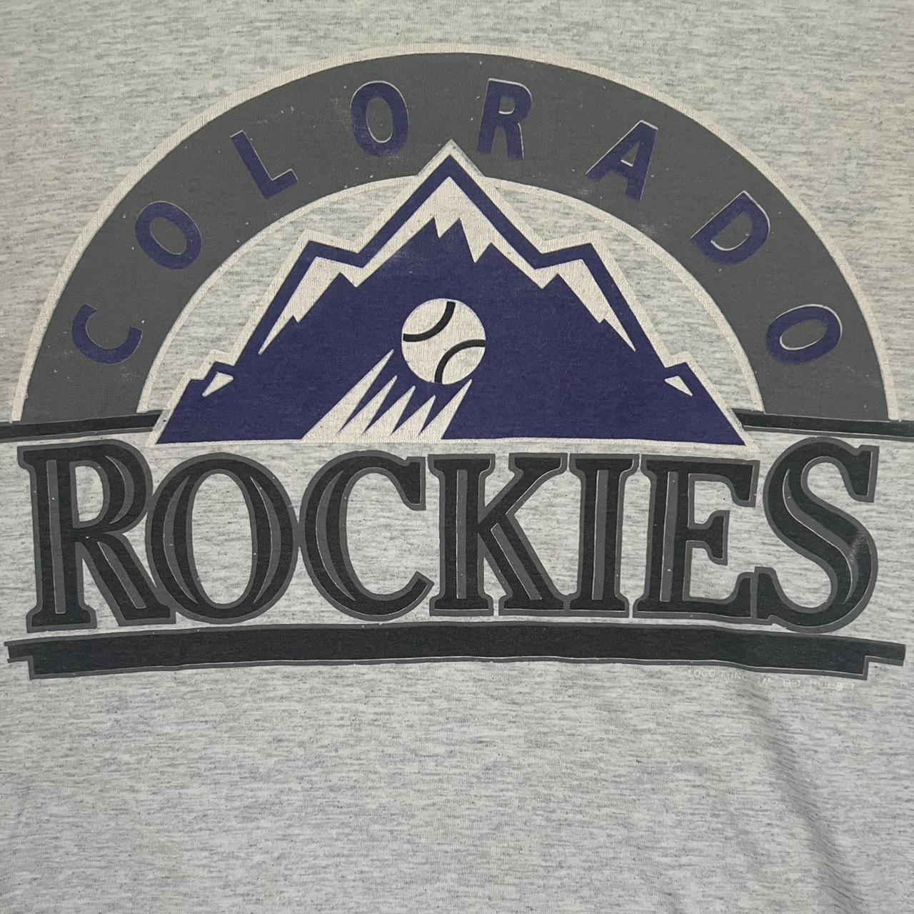 Vintage Colorado Rockies T-shirt Measurements : - Depop