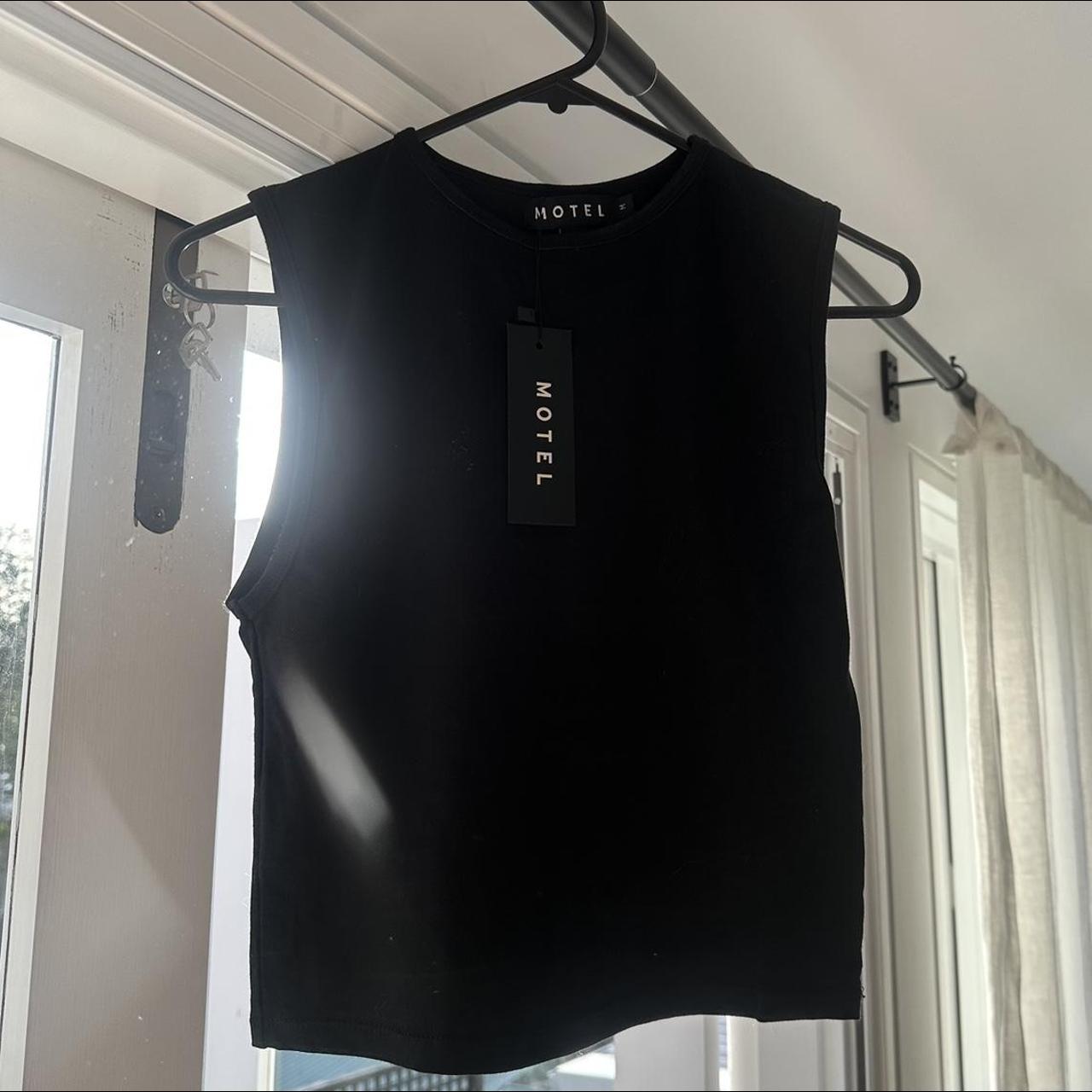 Monlo Vest Top in Lycra Black