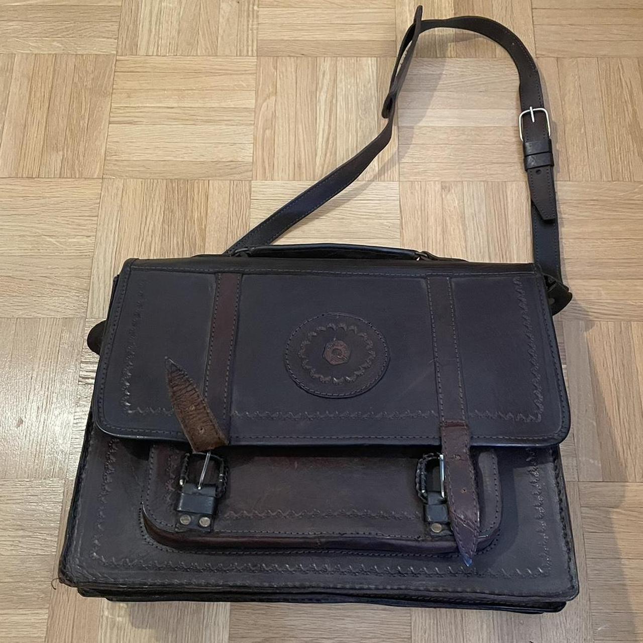 Sorpresa on sale leather crossbody