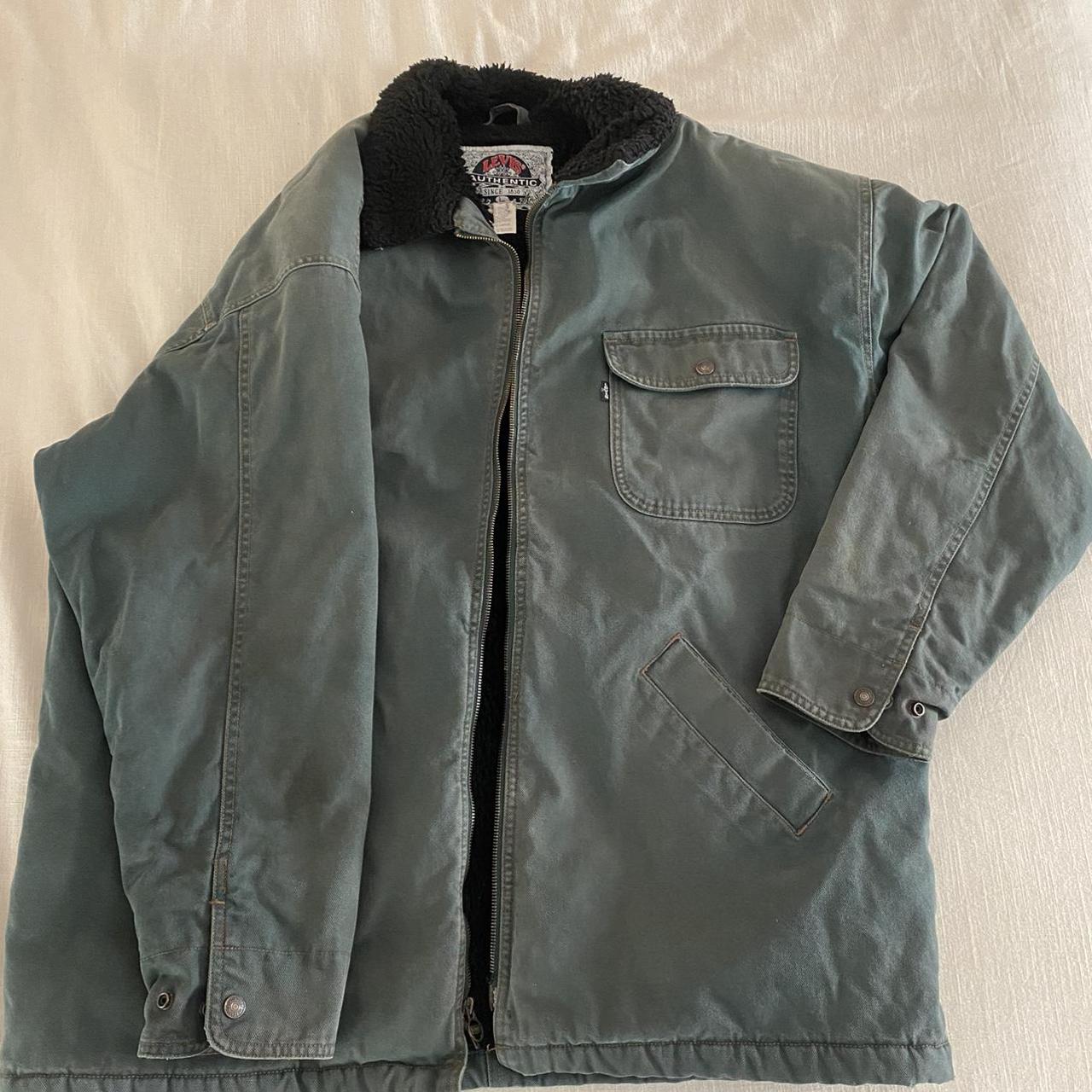 Levi's Men's Green Coat | Depop