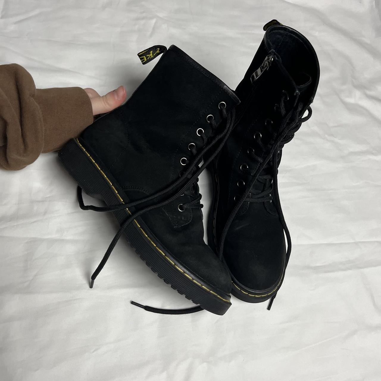 doc marten dupe combat boots size 6 so cute and... - Depop