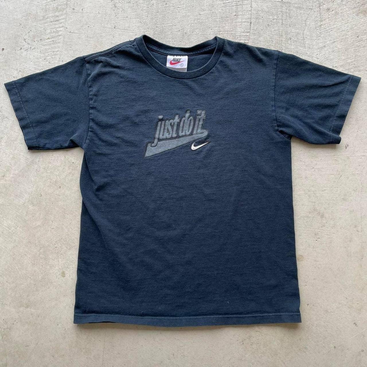 Vintage 90s Nike “Just Do It” T-shirt Made in... - Depop