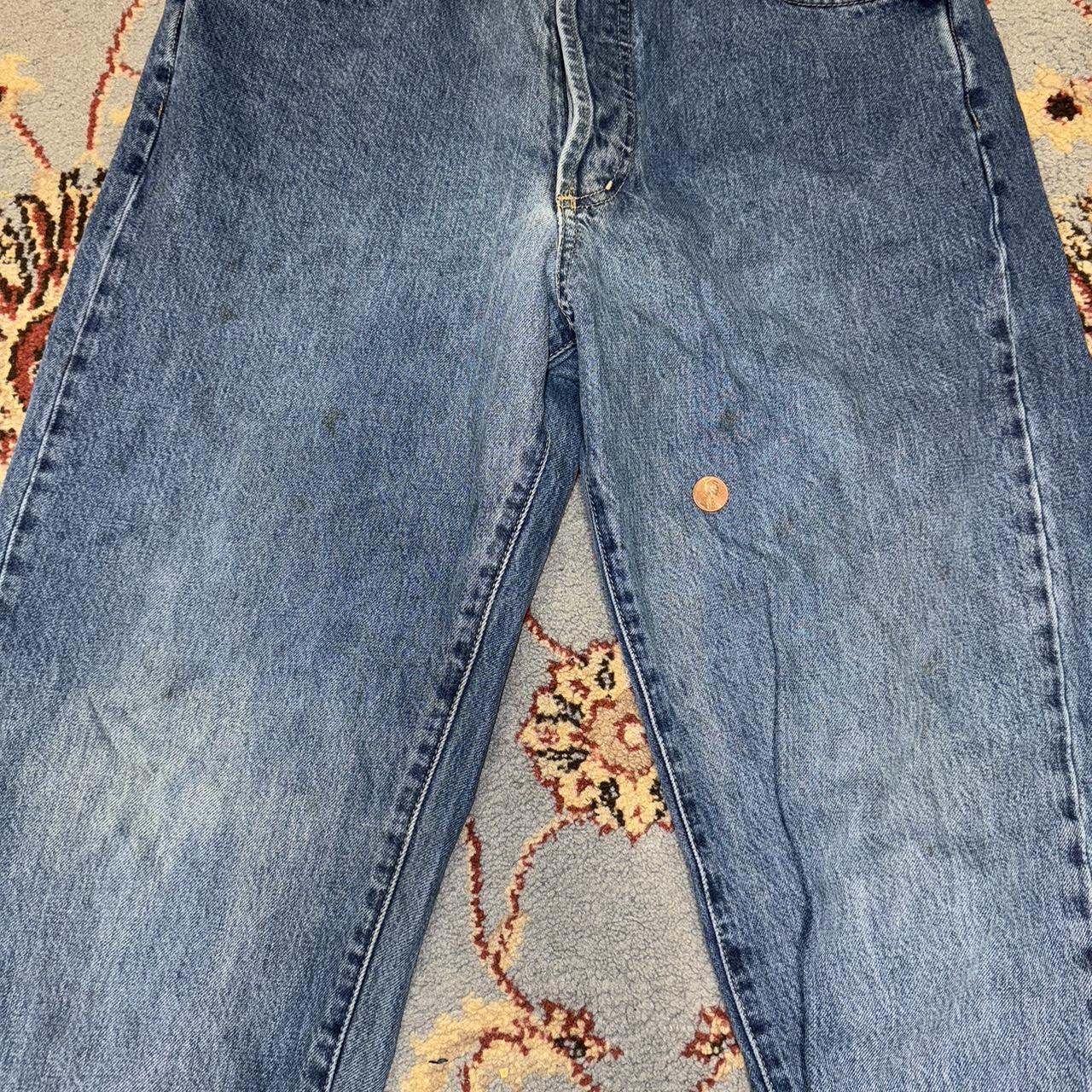 DKNY Medium Wash Cropped Jeans 🌃🍏😙🎆✨ ⭐️ Size 14 ⭐️ - Depop