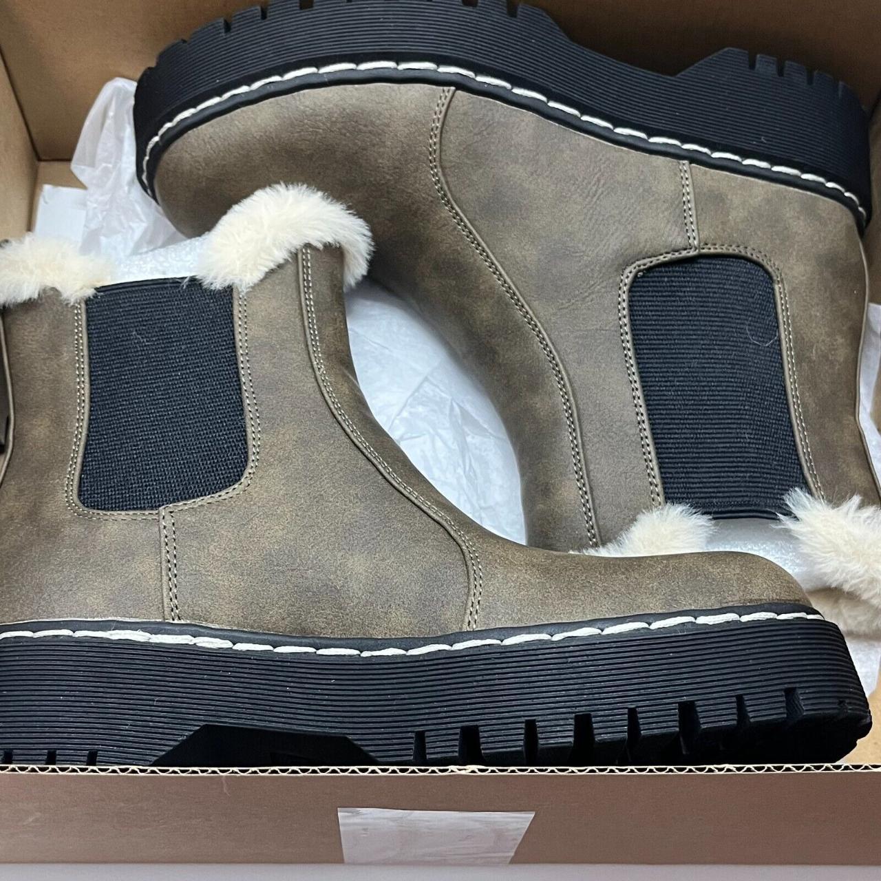 PORTLAND by Portland Boot Company Women's Faux Fur... - Depop