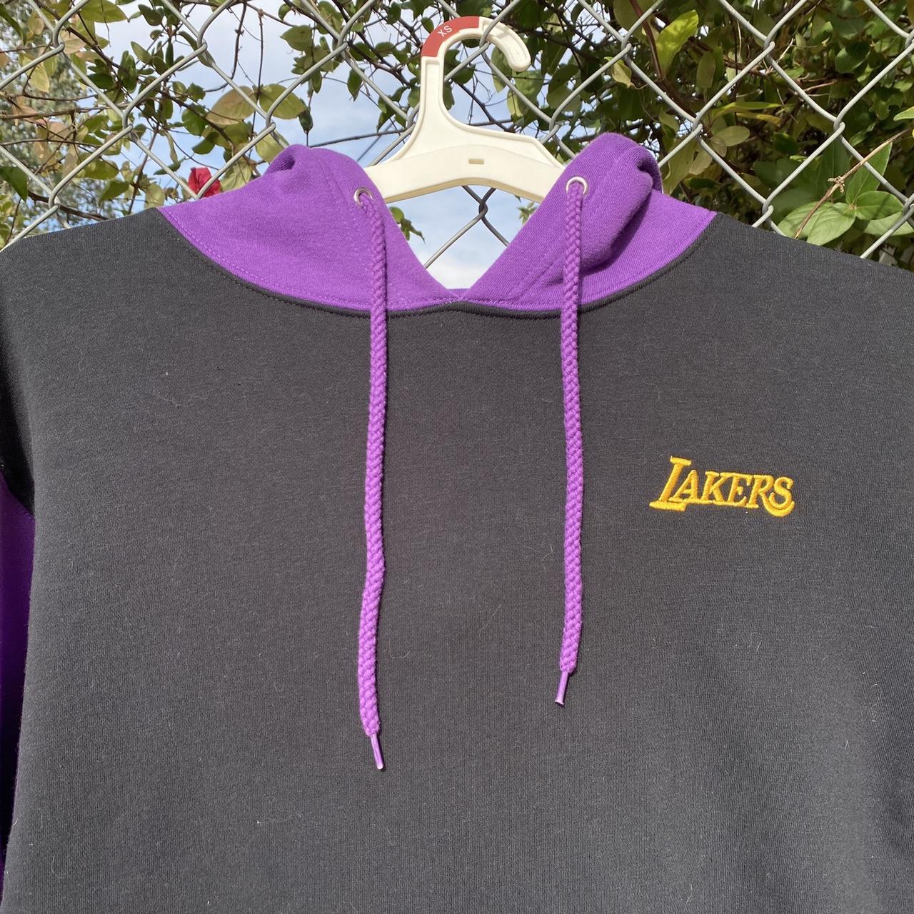 Vintage NBA Lakers sweatshirt, rare Black Mamba - Depop