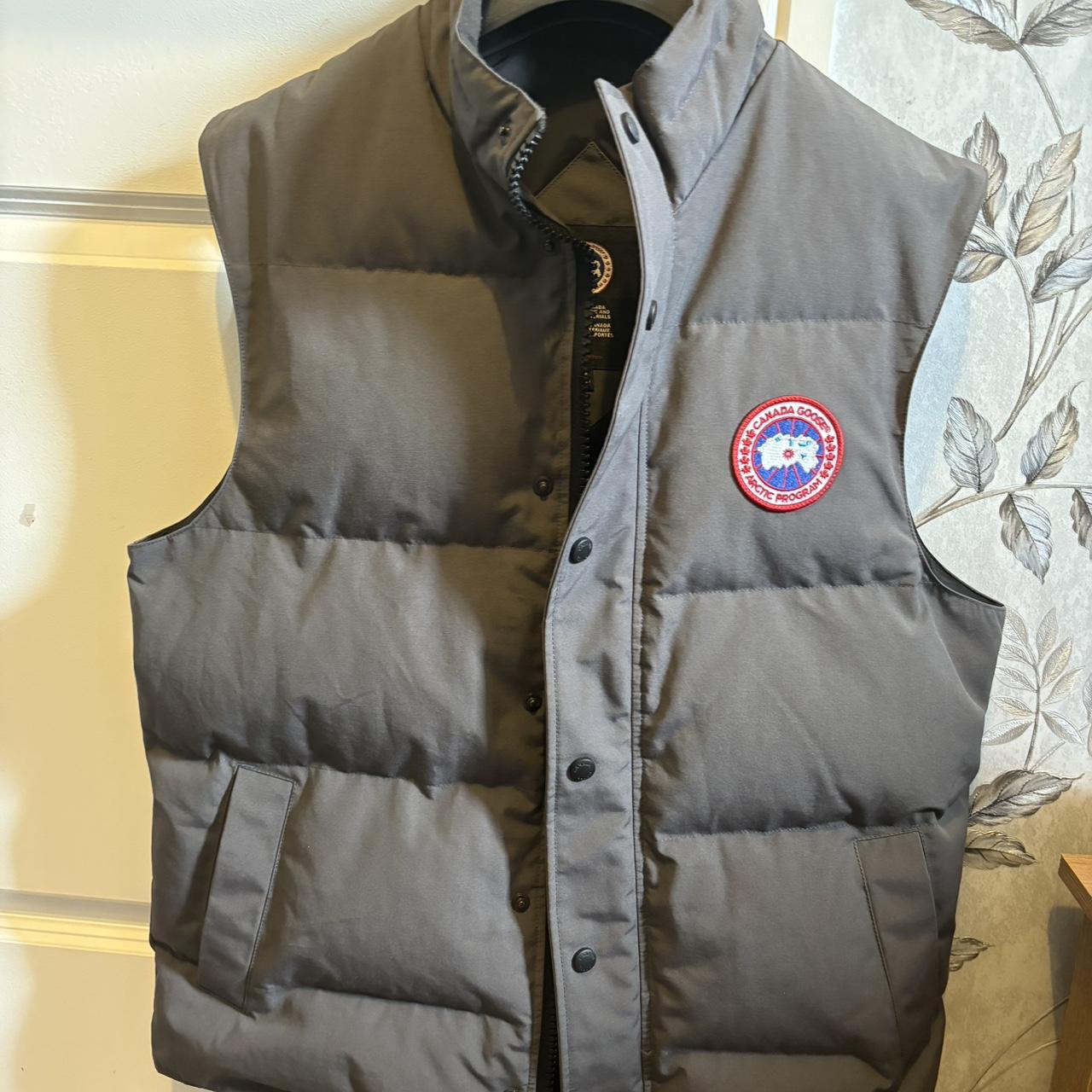 Canada goose gilet depop best sale