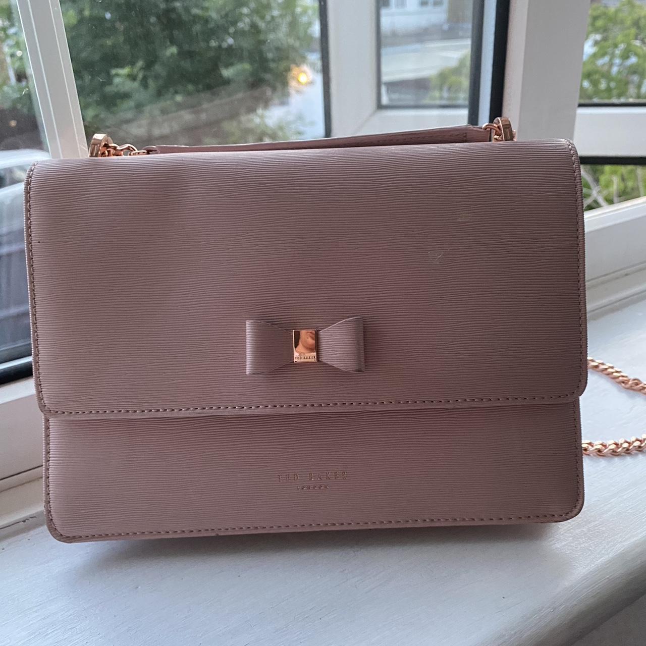 Cute pink ted baked pink handbag Used so a few... - Depop
