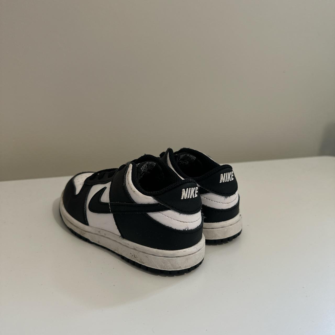 size 9 nike dunks