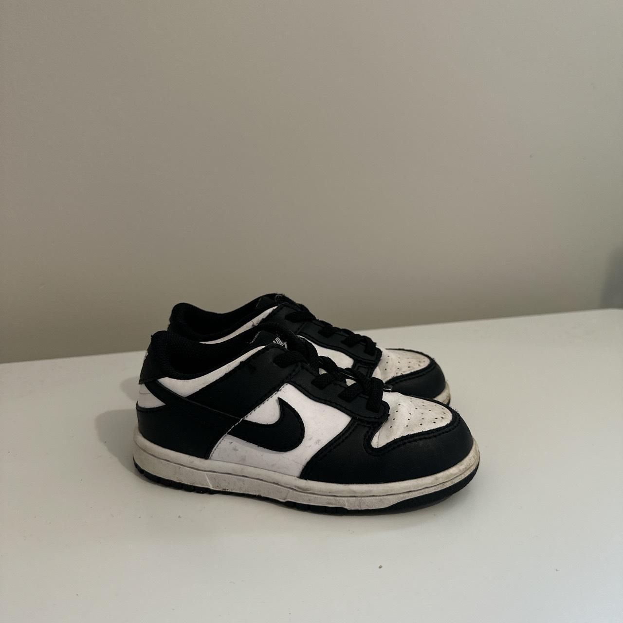 size 8 nike dunks