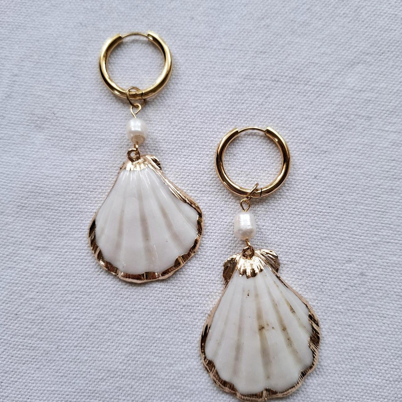item listed by hollyjasminej_
