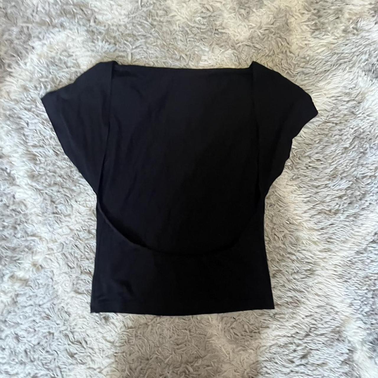 Supersoft Backless Short Sleeve Top in Black