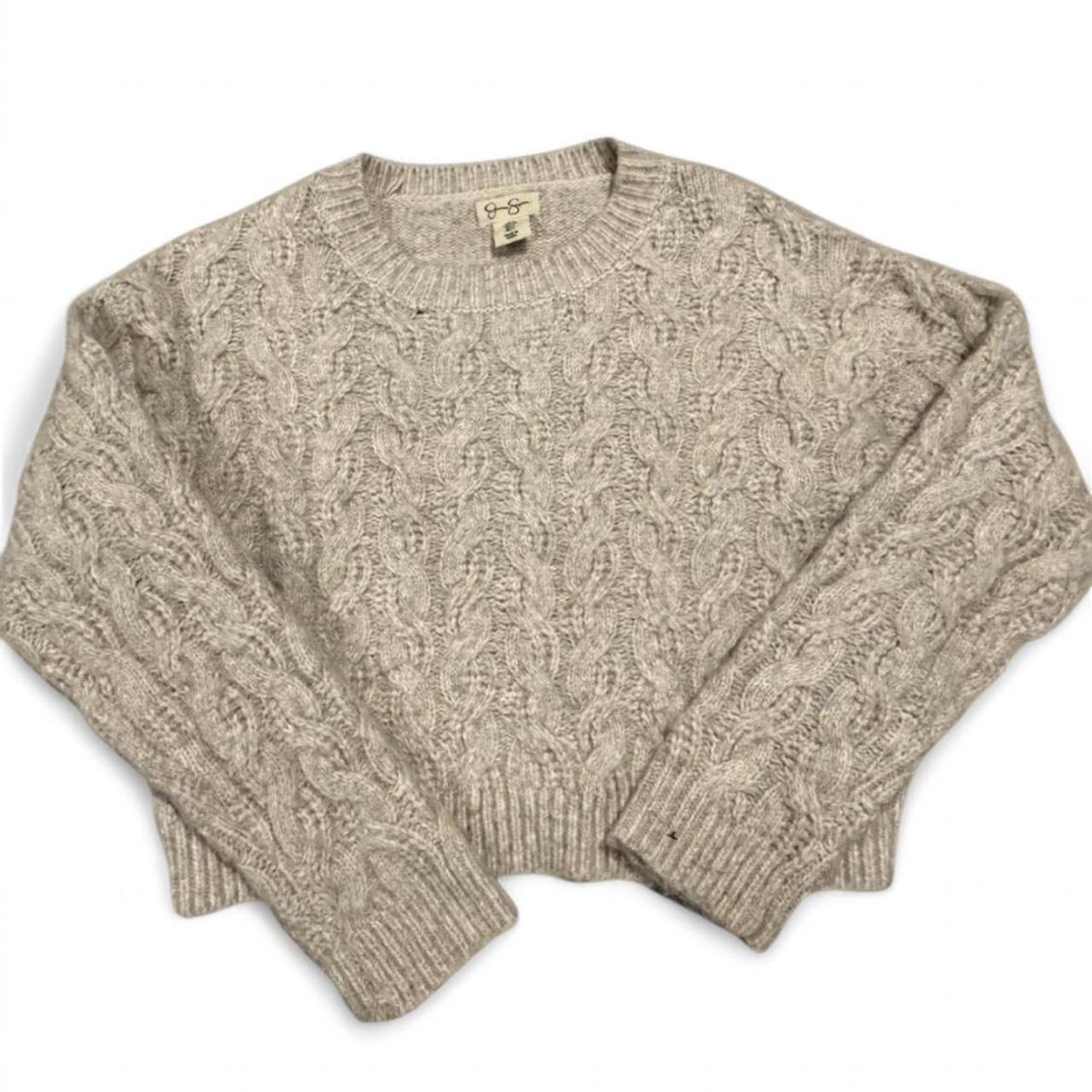 item listed by lyepaud