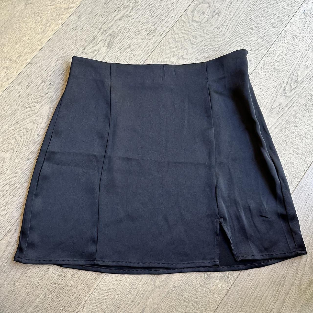 FOR SALE 💌 SILK BLACK SKIRT Black skirt with slit... - Depop