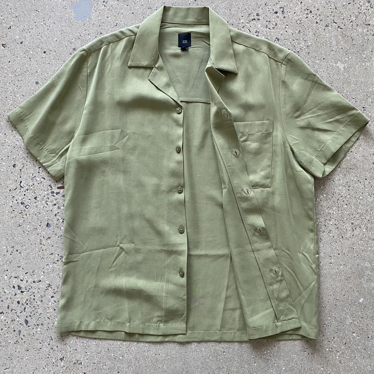 River Island Men's Green Shirt (2)