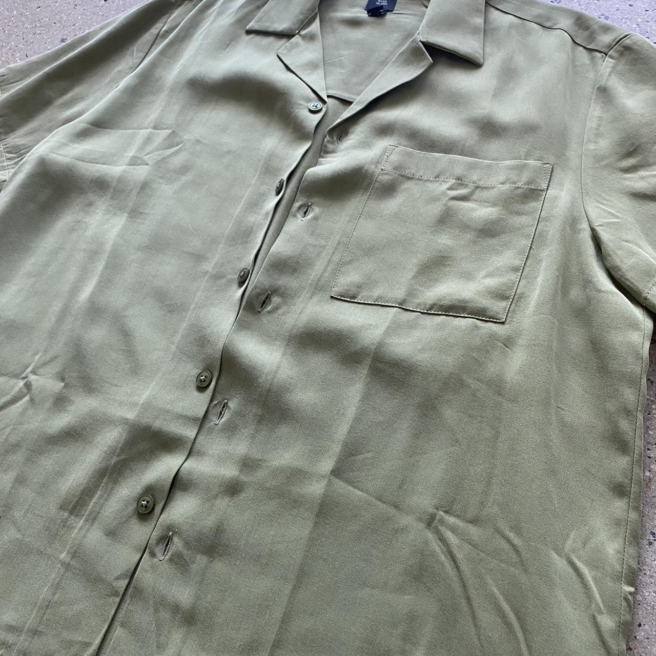River Island Men's Green Shirt (3)
