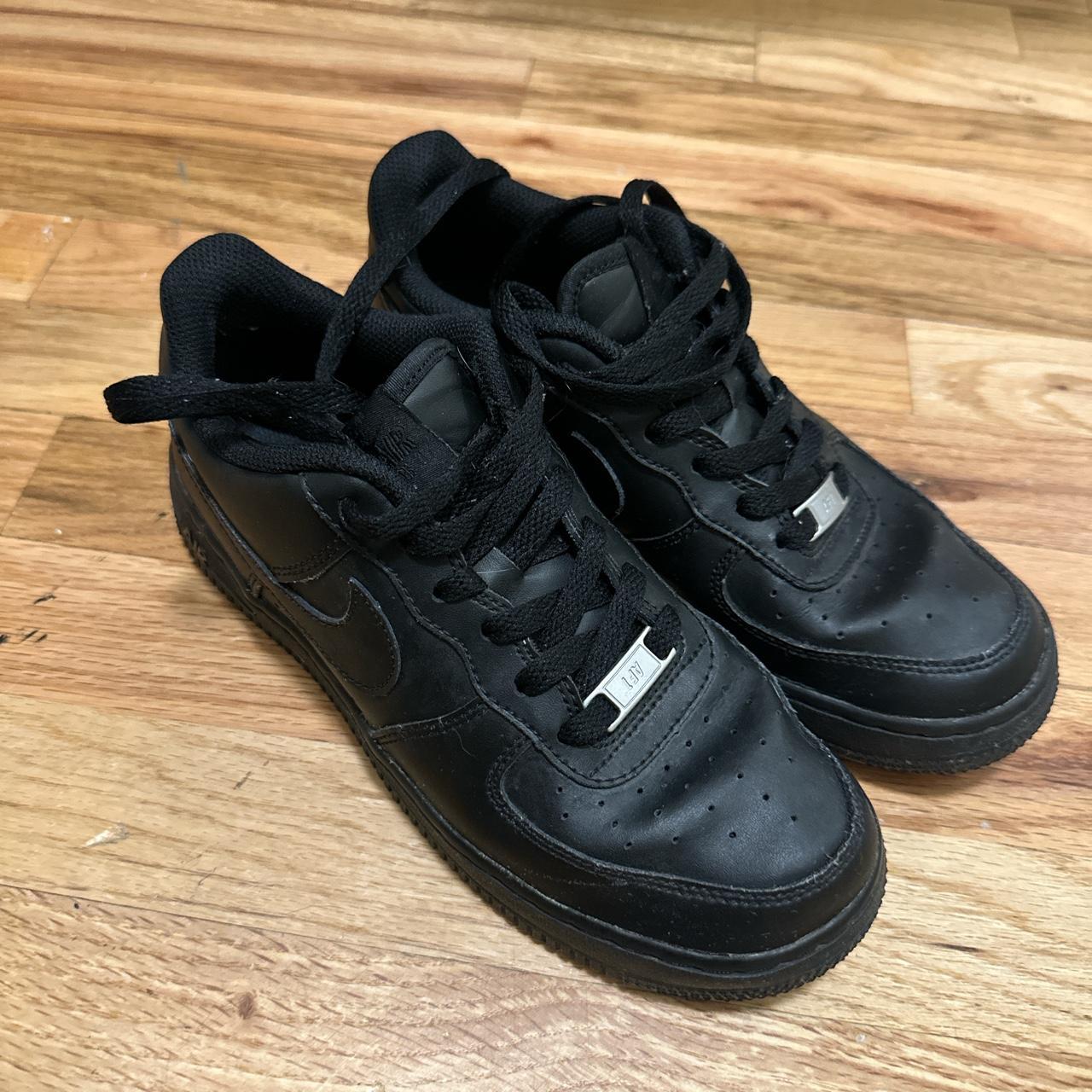 Black Air Force 1 size 5.5Y good condition - Depop