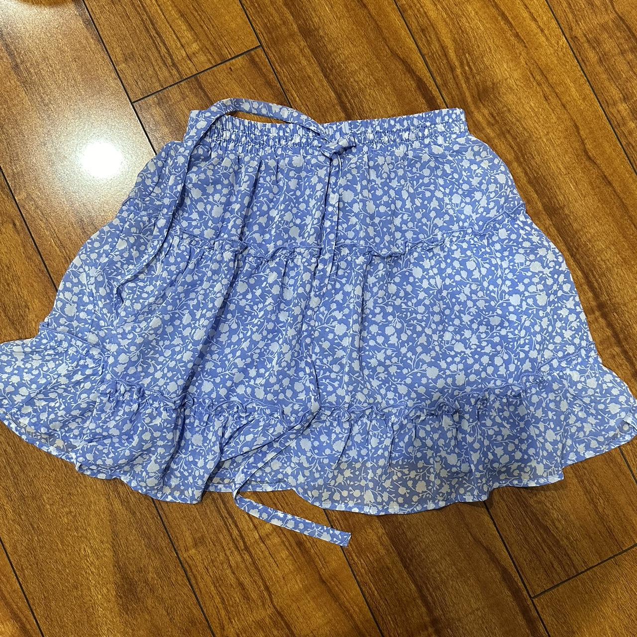 Light blue skirt clearance with white flowers