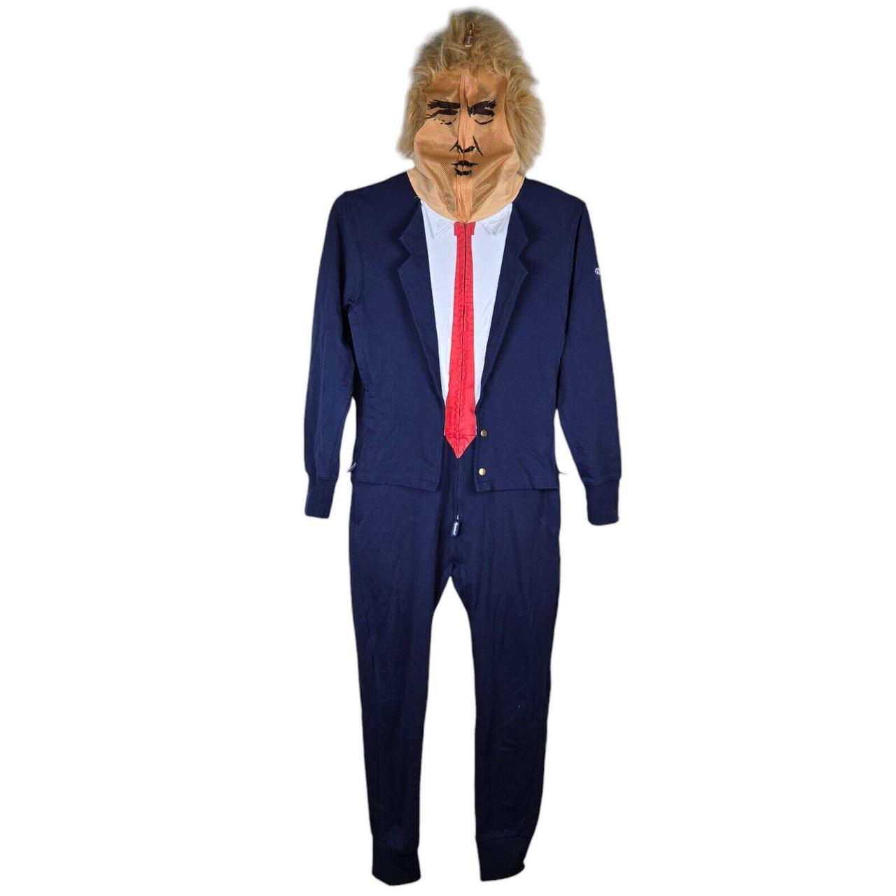 item listed by bucklesnbuttons