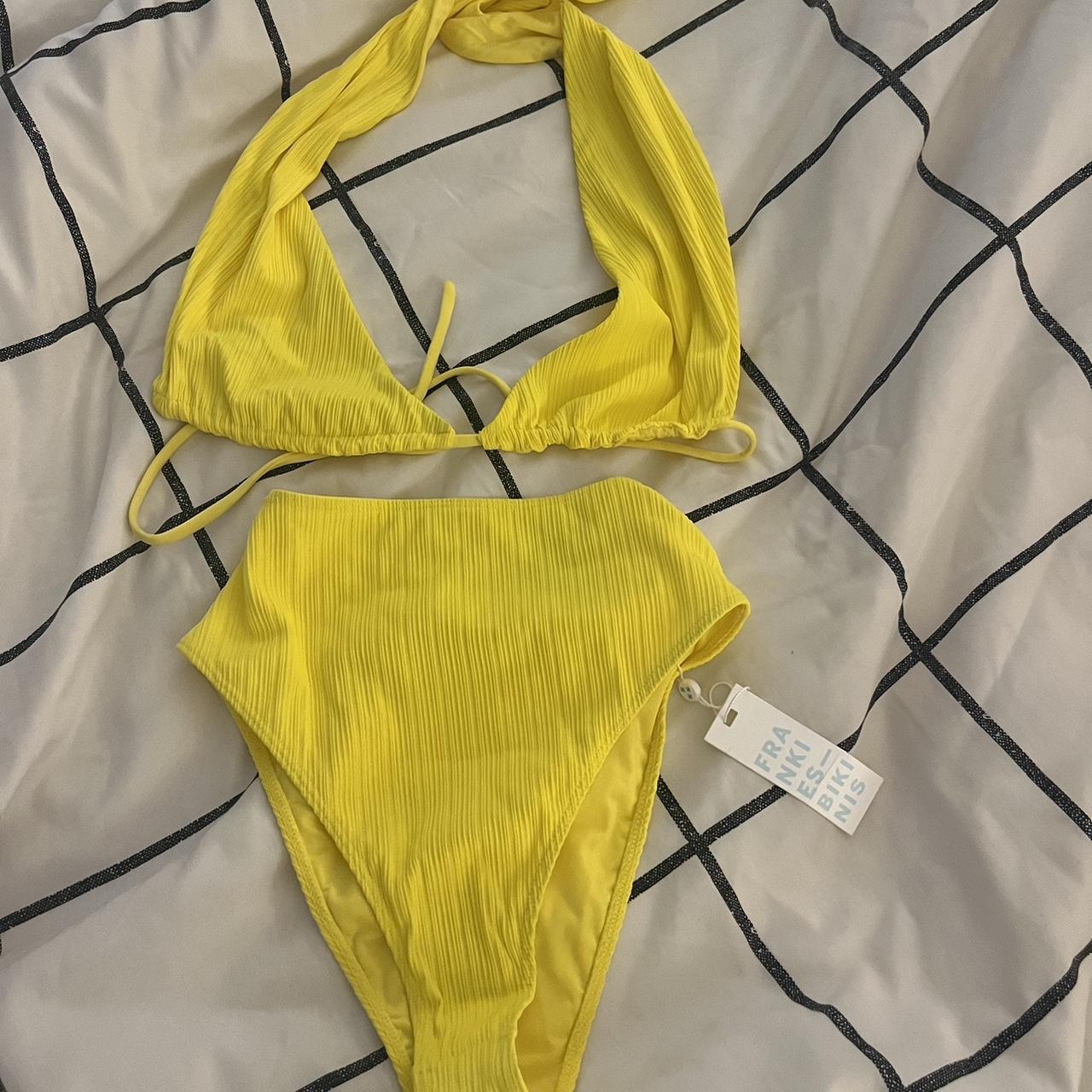 new Frankie’s bikini there was no tag on the top... - Depop