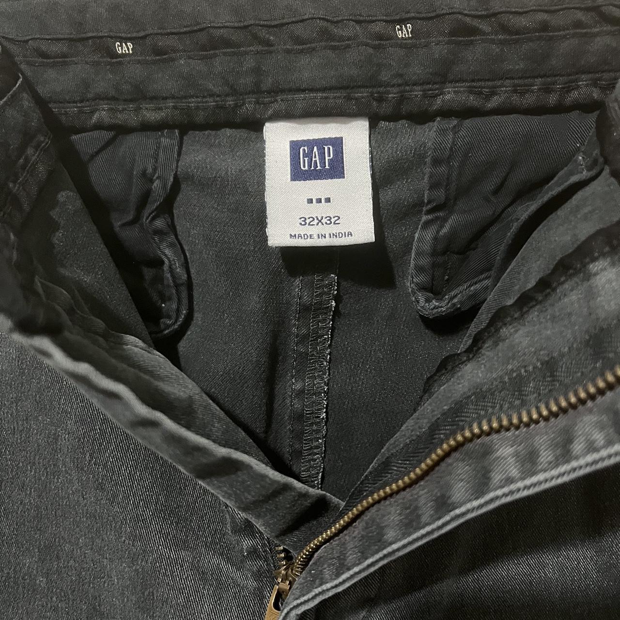 Buy GAP White Slim Fit Solid Trousers - NNNOW.com