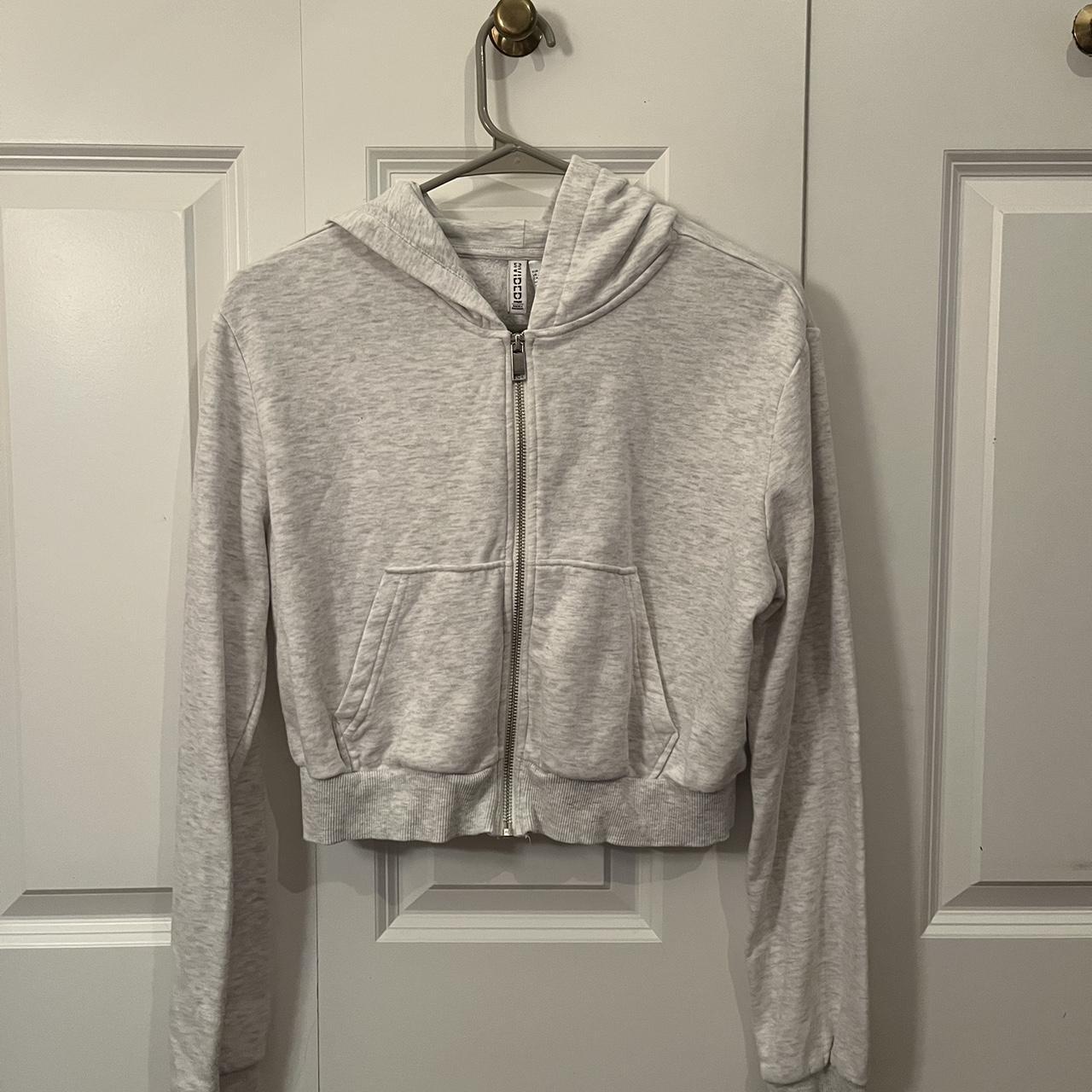 H&M Cropped zip up hoodie WORN ONCE AVAILABLE TO BE... - Depop