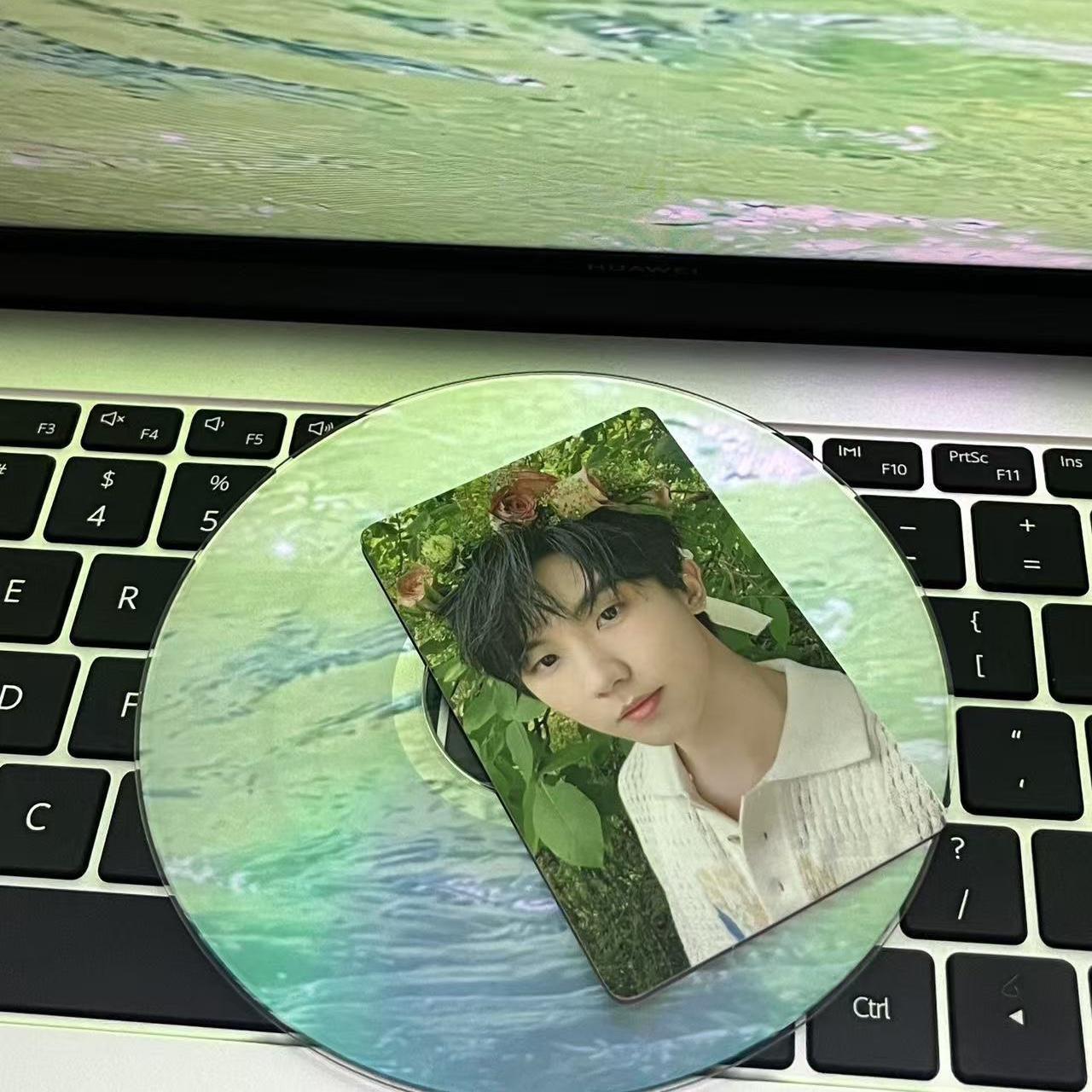 item listed by 9too5