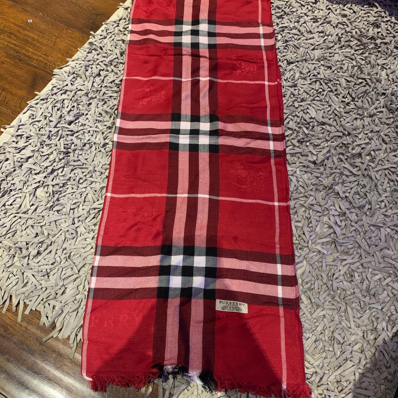 Burberry scarf womens fashion red