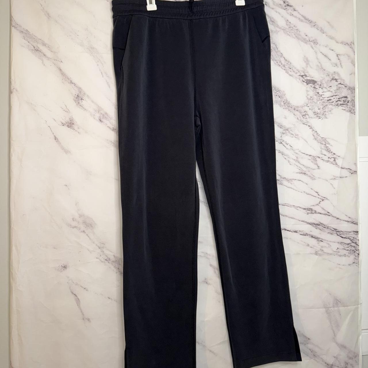 item listed by emilysfindss