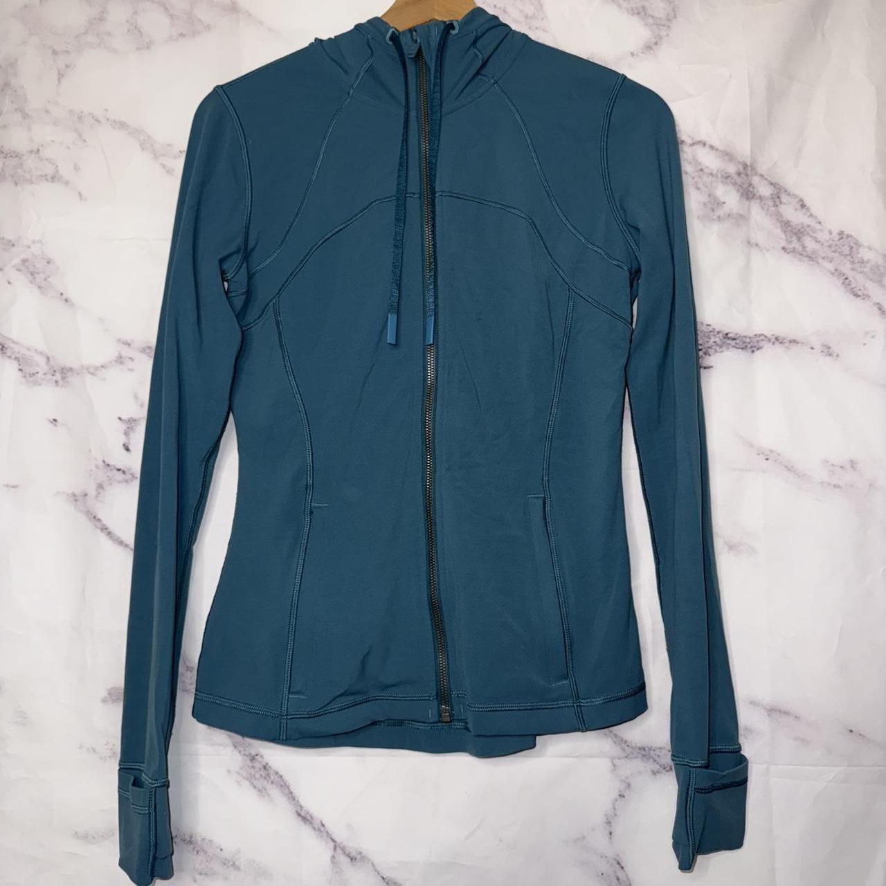 item listed by emilysfindss