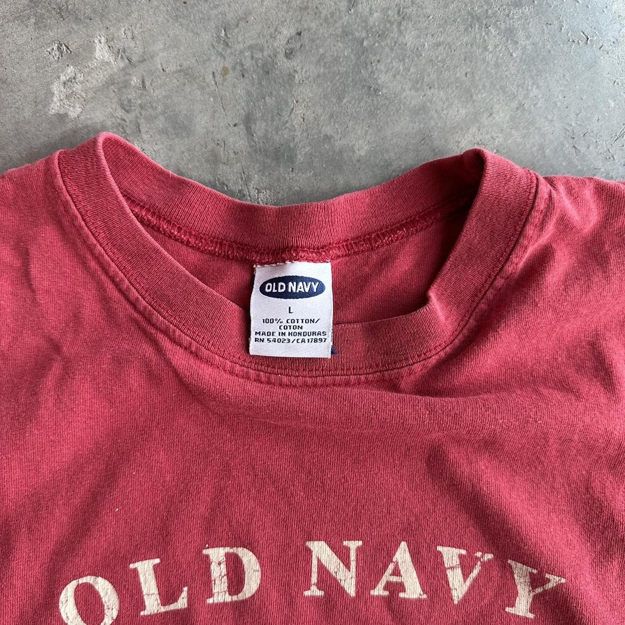 Vintage old navy American flag tshirt 2001 size... Depop