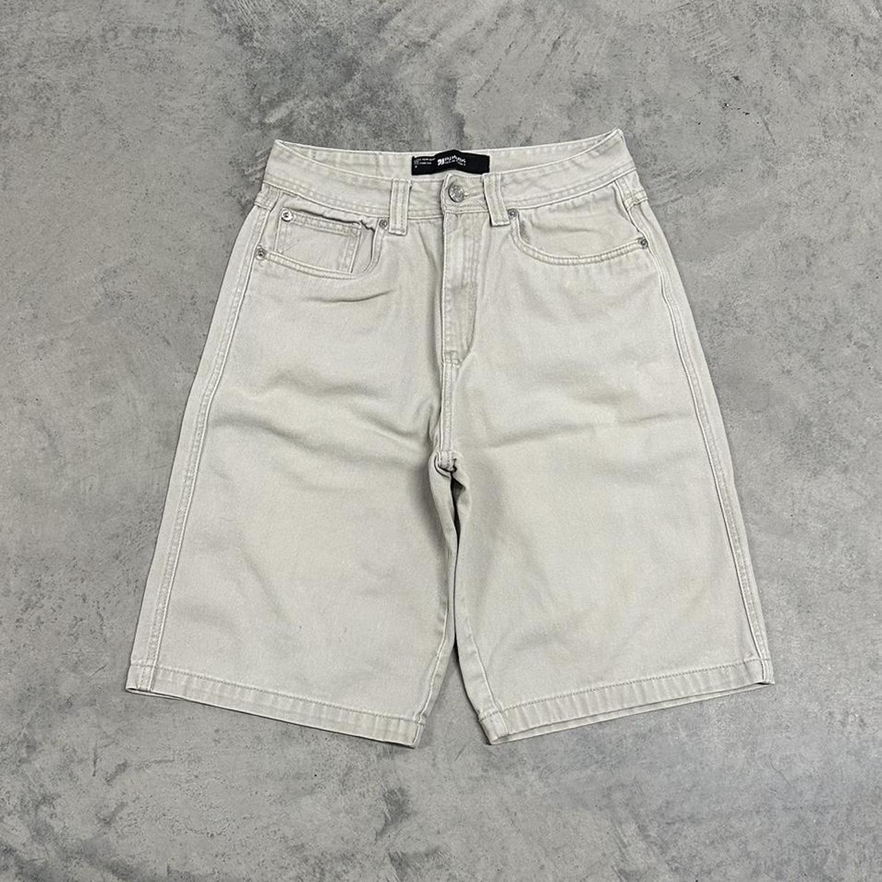 item listed by puppydogvintage
