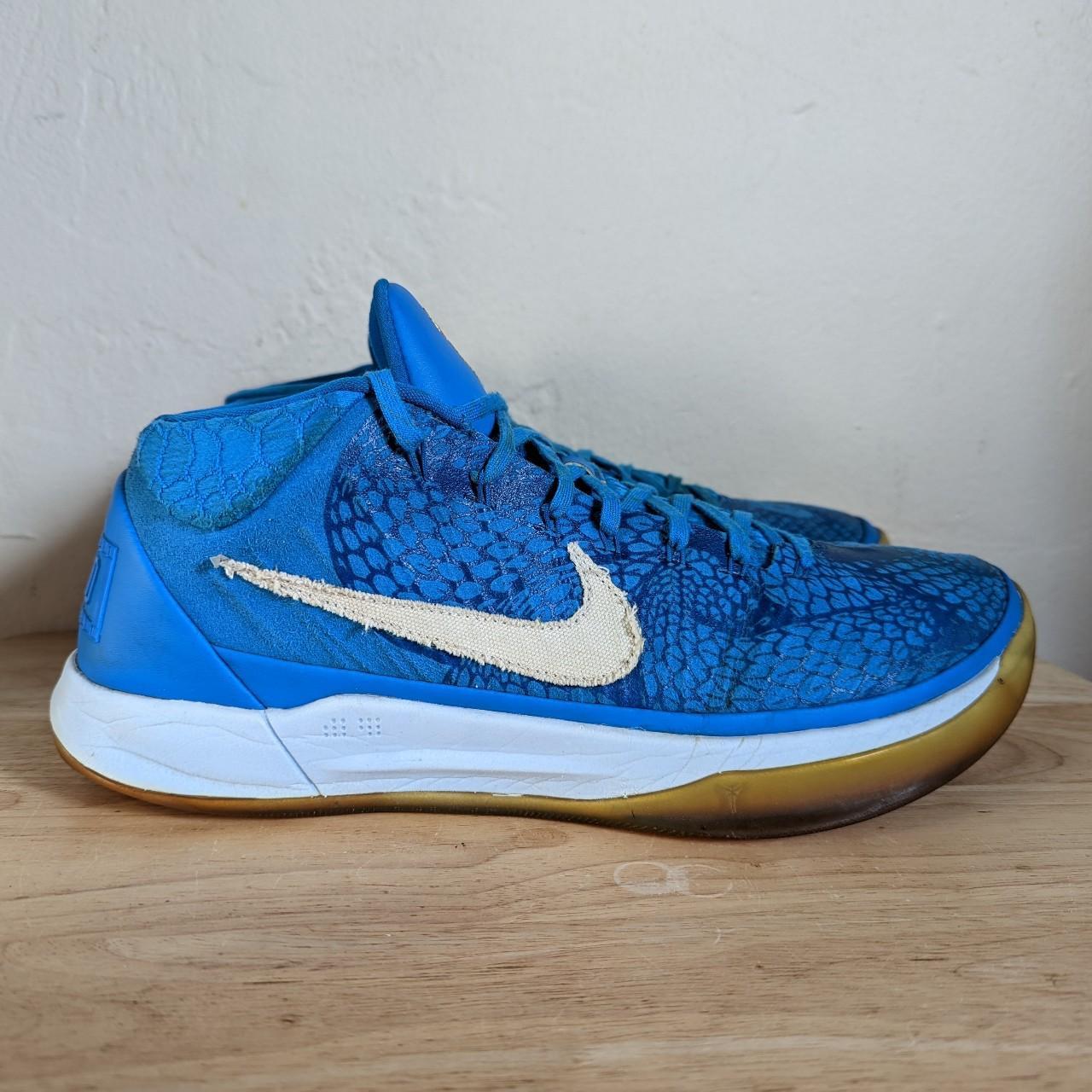 Kobe ad hot sale mid blue