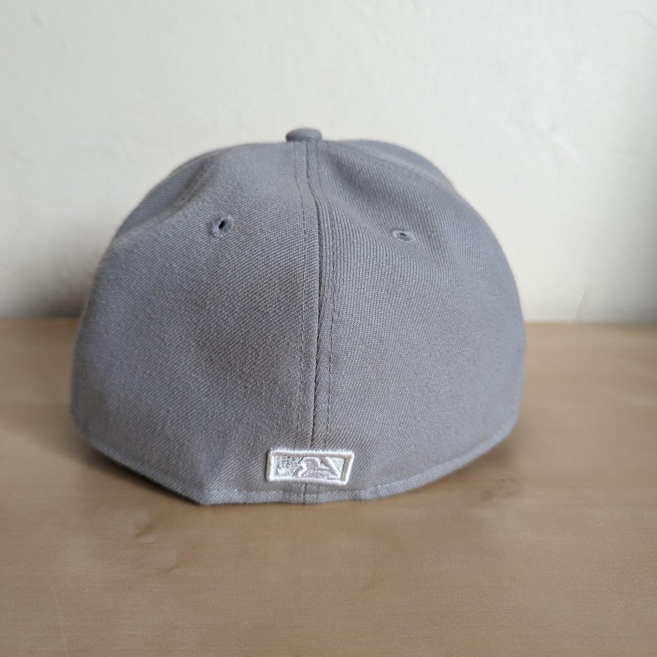 New Era Men's Grey and White Hat | Depop