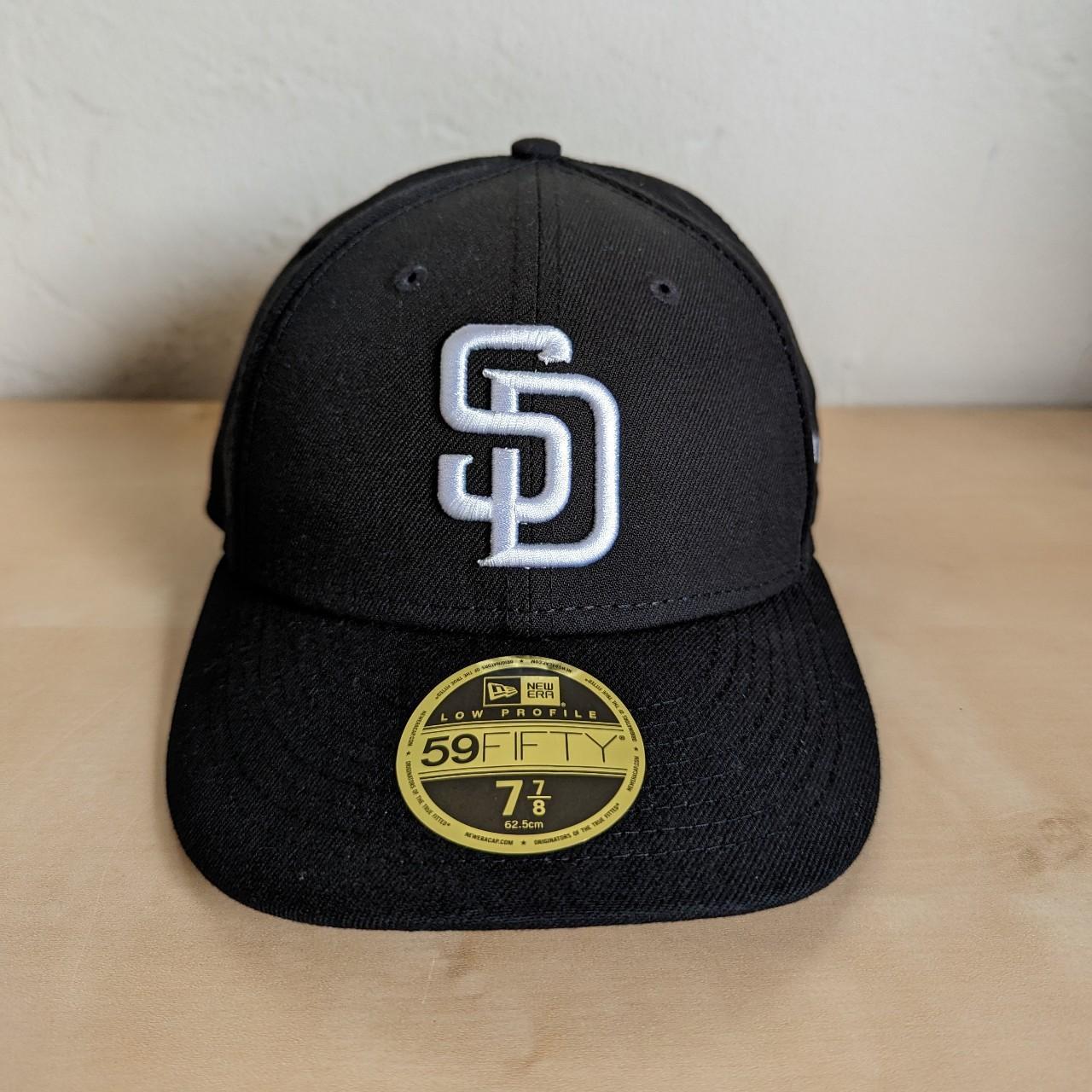 New Era 59FIFTY San Diego Padres Low Profile Fitted Hat Black White