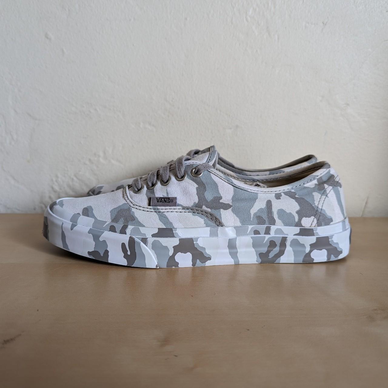 Vans on sale mono print