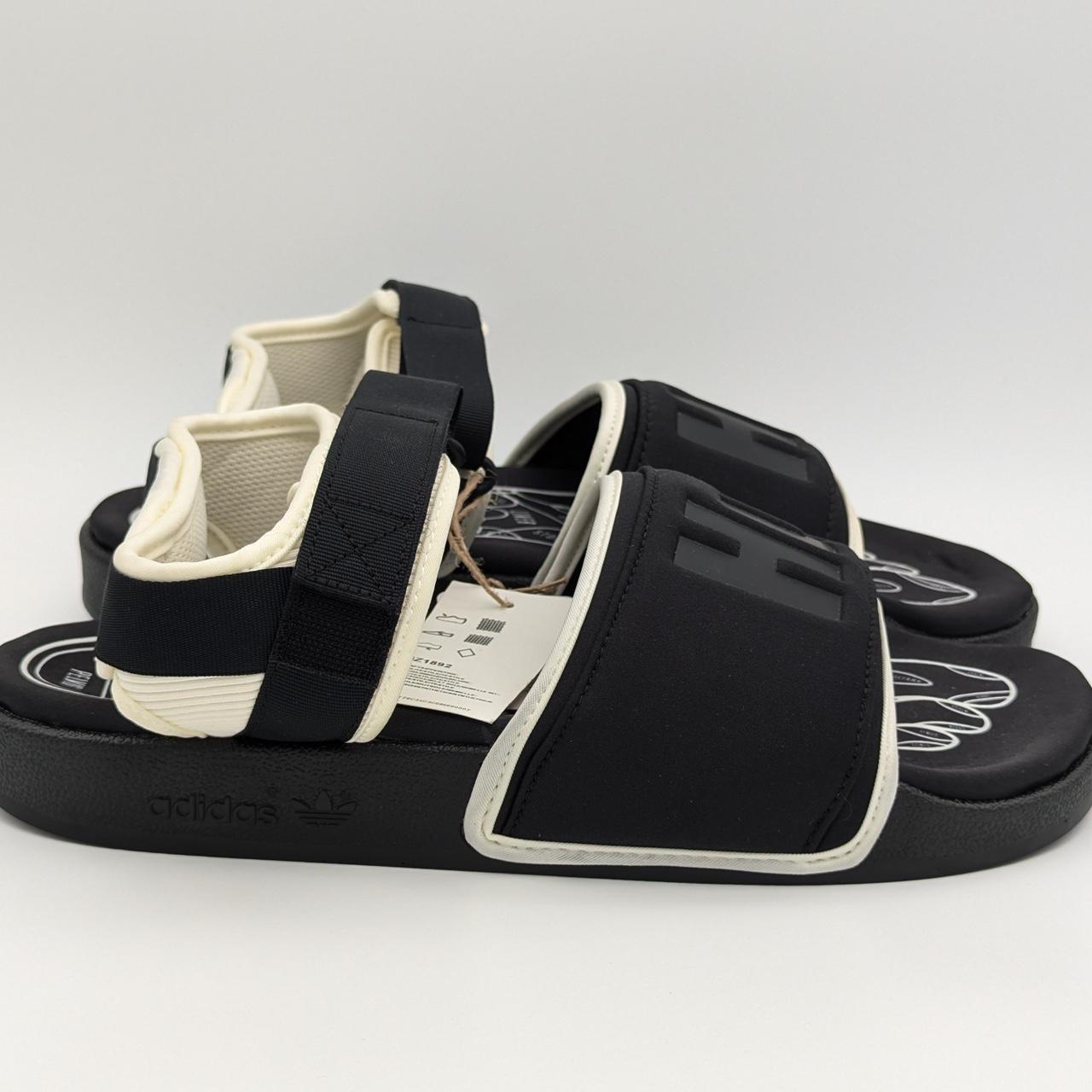 Adidas adilette pharrell online