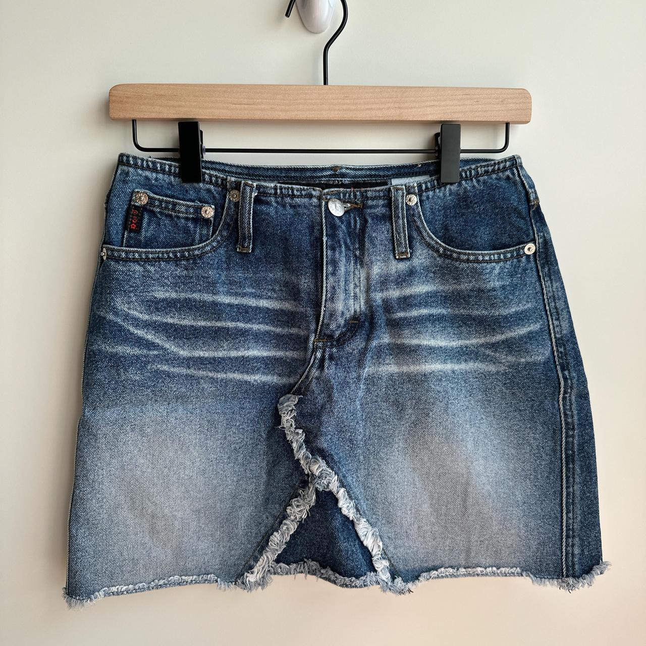 item listed by y2kayvintage