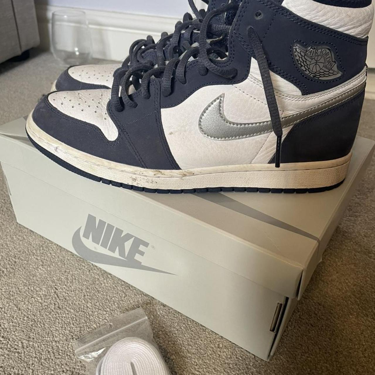 mens navy jordans