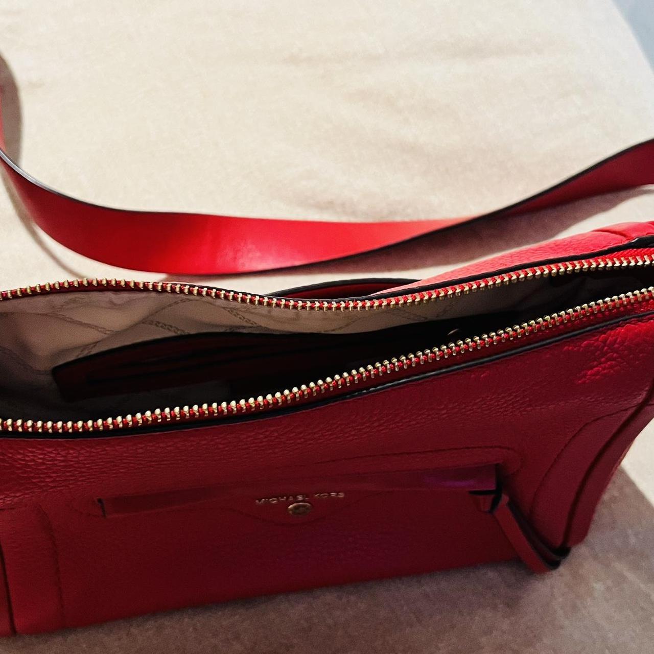 Michael kors red sling bag hotsell