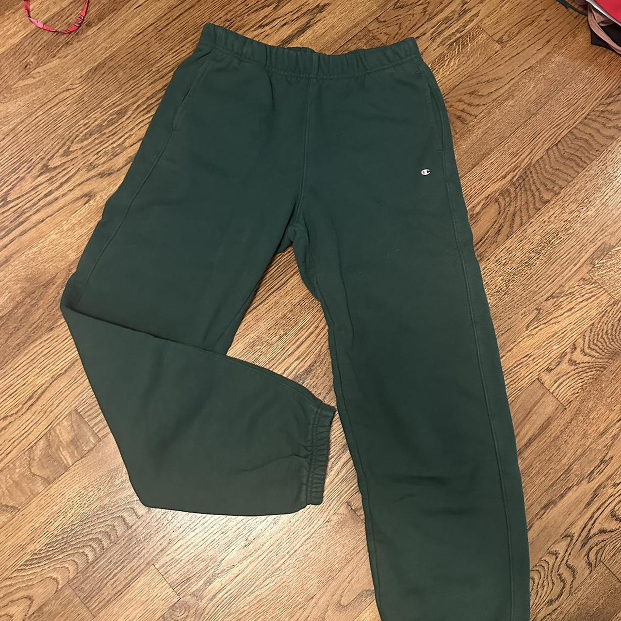 Champion reverse weave forest hotsell jogger pants