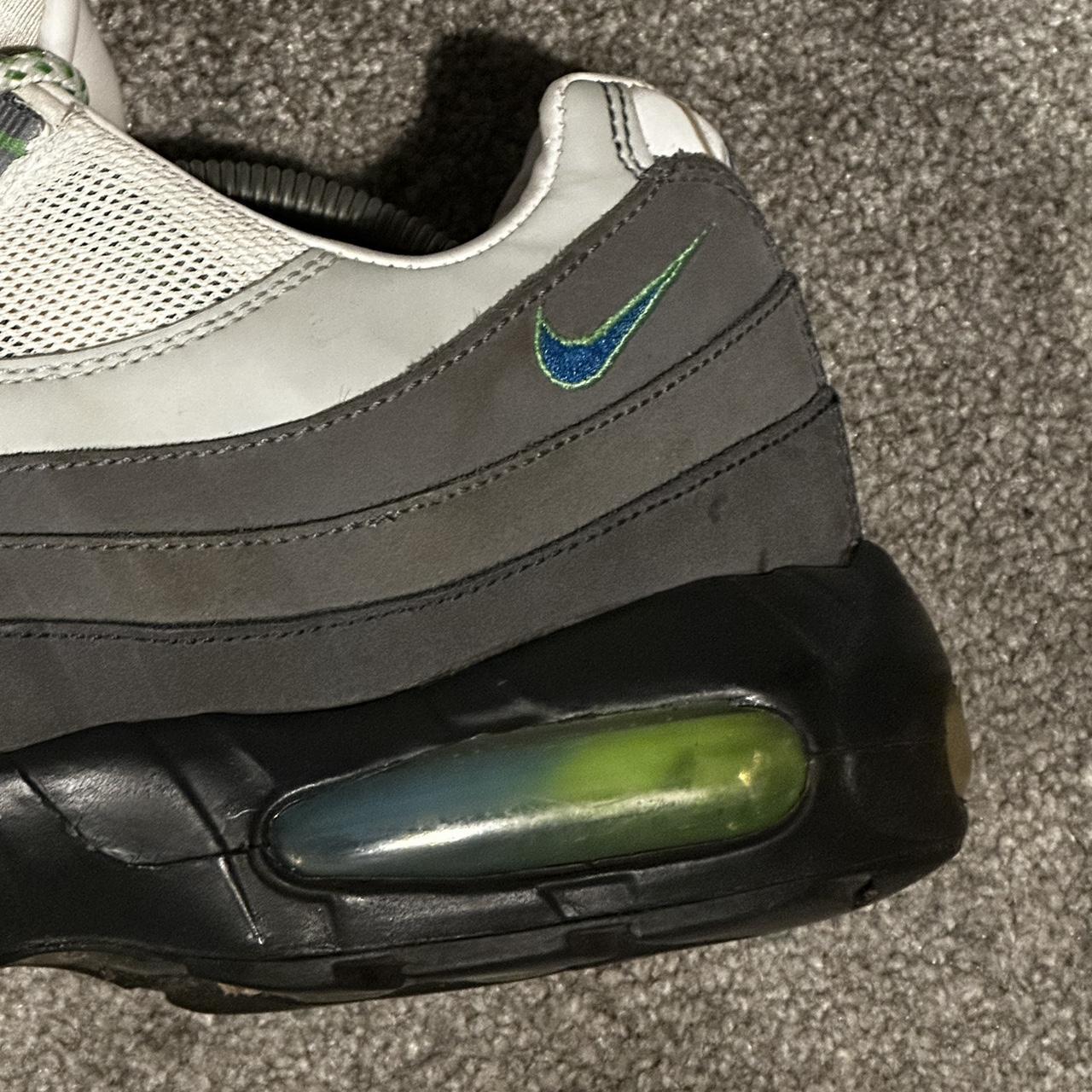air max 95 photo blue green apple
