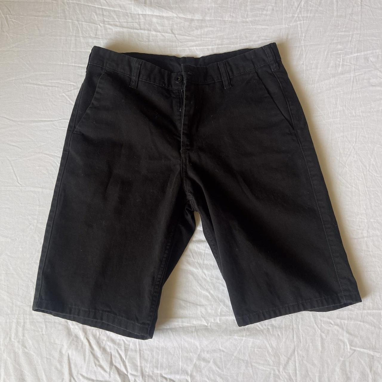 DC black mens shorts size 29 - Depop