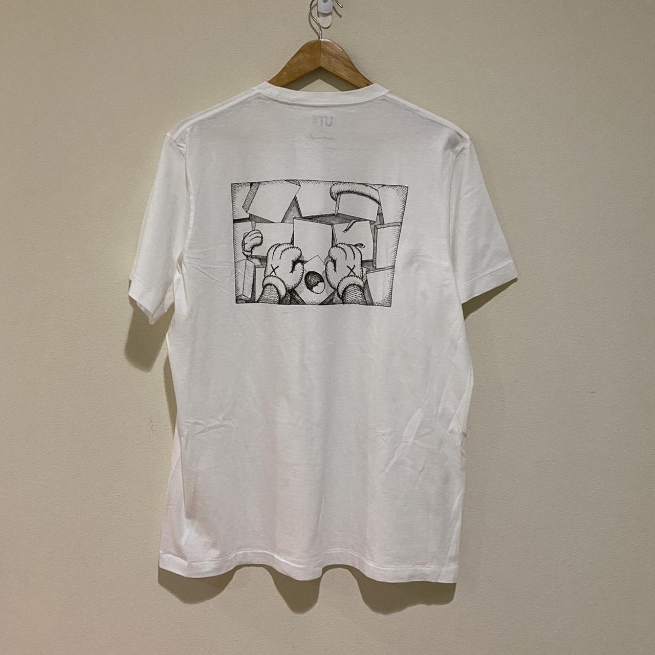 Kaws Men's T-shirt (3)