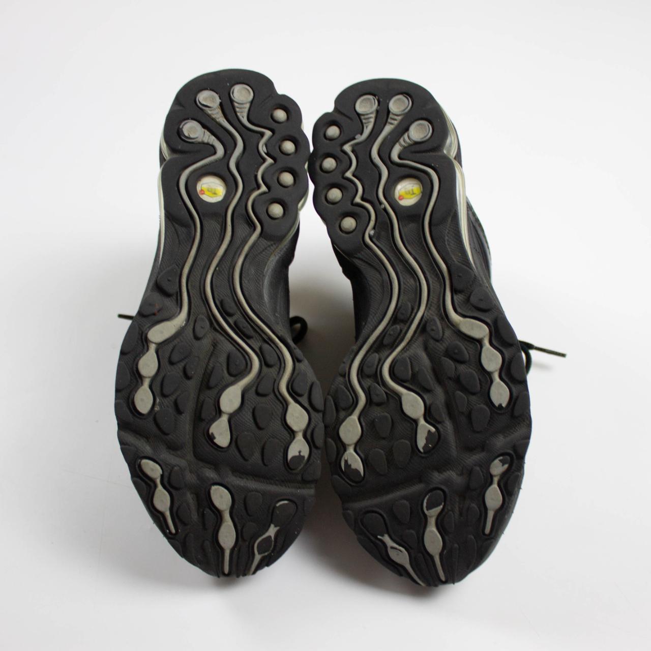 mens nike tuned trainers