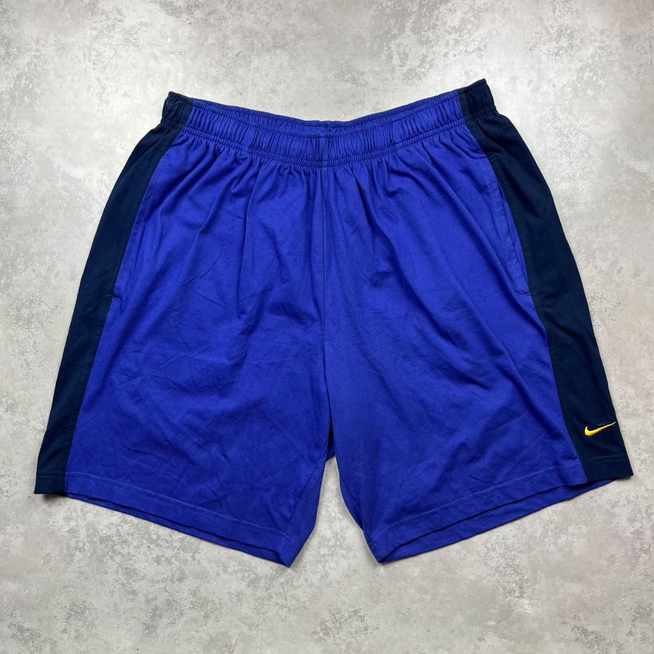 Vintage buy Nike Mens shorts NWT